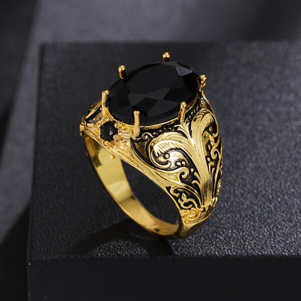 1pc Vintage Style Men'S Ring, Black Oval Synthetic Zirconia Inlay, Copper Crafted, Retro Golden Finish, Elegant Single Ring Jewelry Gift - Image 2