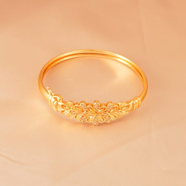 Elegant Bohemian Golden-Tone Bracelet Set with Sparkling Zirconia Accents – Intricate Floral and Geometric Designs, Ideal for Daily Wear & Special Occasions, Perfect Gift for Friends, Lovers, Mothers, Daily Wear Jewelry|Bohemian Style Bracelet|Open Cuff Bracelet - Image 7